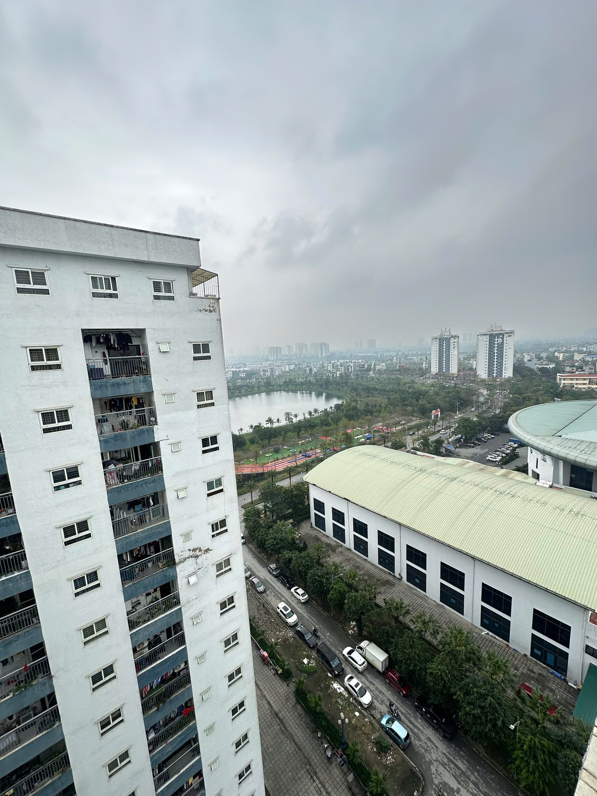 Chính chủ cần bán căn hộ chung cư 65m2, 2Pn giá chỉ 3,0xx tỷ 4