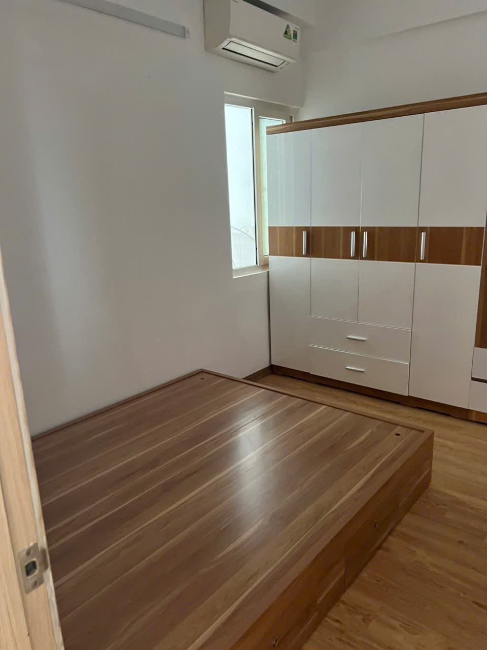 Chính chủ bán căn hộ chung cư 61m2 giá chỉ hơn 3,2 tỷ tại Thanh Hà-Hà Đông 4