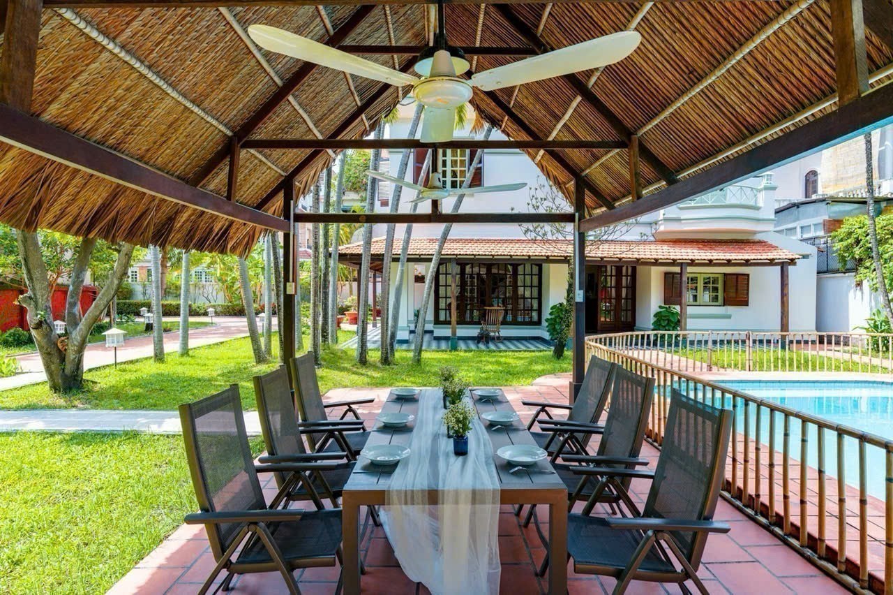 Cho thuê Biệt thự Quận 2, Hồ Chí Minh, Diện tích 100m², Giá Thương lượng 12