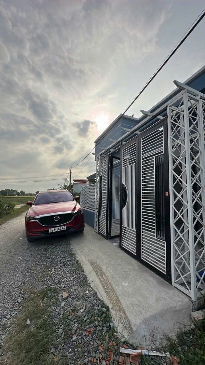 Bán nhà giá rẻ Hòa Khánh Tây dt 103m2 , 3pn , 1wc giá 1,15 tỷ 5