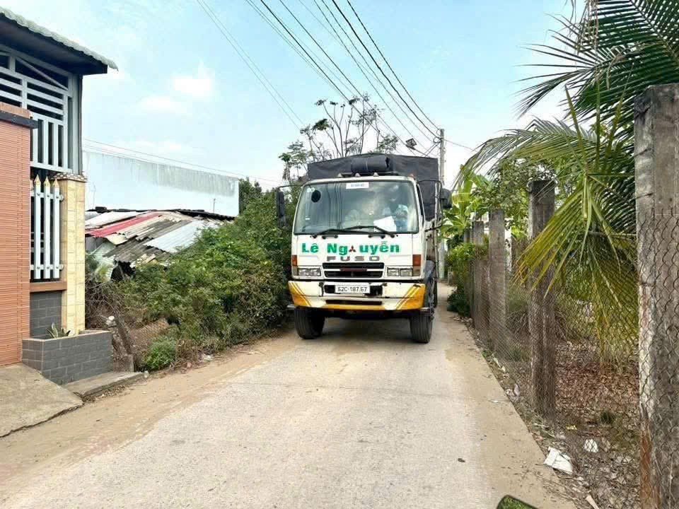 Bán đất thổ cư hẻm beton xe tải Long Định, Cần Đước dt 244,55m2 full thổ giá chốt 1,8 tỷ