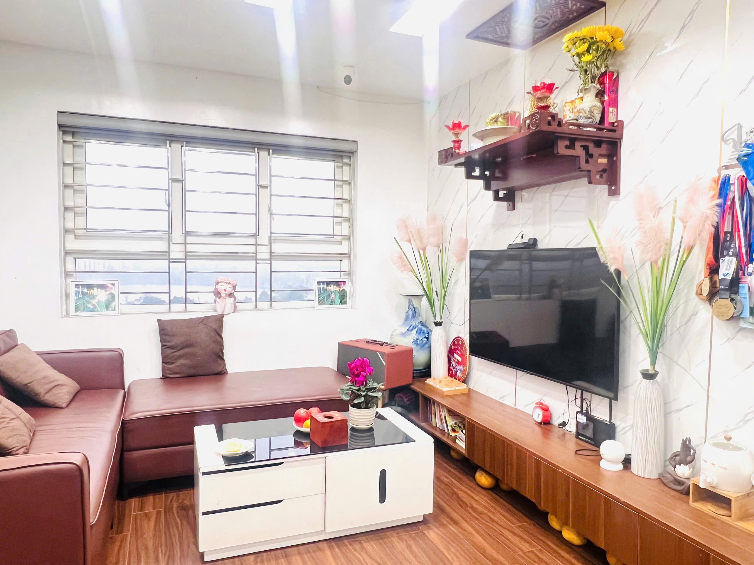 Chính Chủ Bán Căn Góc View Hồ – 3pn Full Nội Thất – Chung Cư Thanh Hà