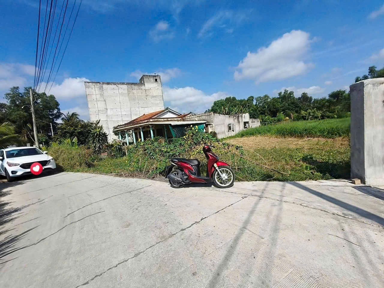 Bán đất thổ cư đường oto beton Nhựt Chánh dt 1000m2 full thổ giá 3,3 tỷ 2