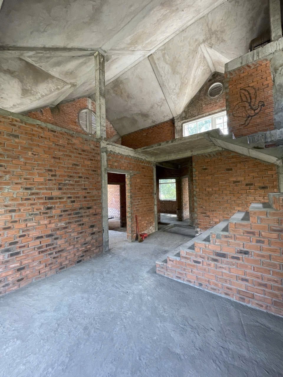 Cần bán Biệt thự Phường Long Thạnh Mỹ, Quận 9, Diện tích 384m², Giá 25 Tỷ 6