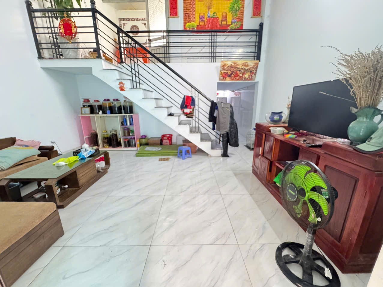 Chỉ với 2,8 tỷ sở hữu ngay căn nhà C4, 2PN, 2 WC, nằm ngay cạnh KCN Quang Minh 2