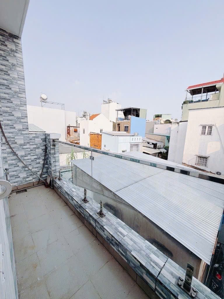 BÁN NHÀ NGON- 45.2M2- NGANG 4M- CHỈ 4.95T THÔI-SỔ VUÔNG VỨC - Đ.ĐOÀN VĂN BƠ- ĐẤT FULL THỔ CƯ 5