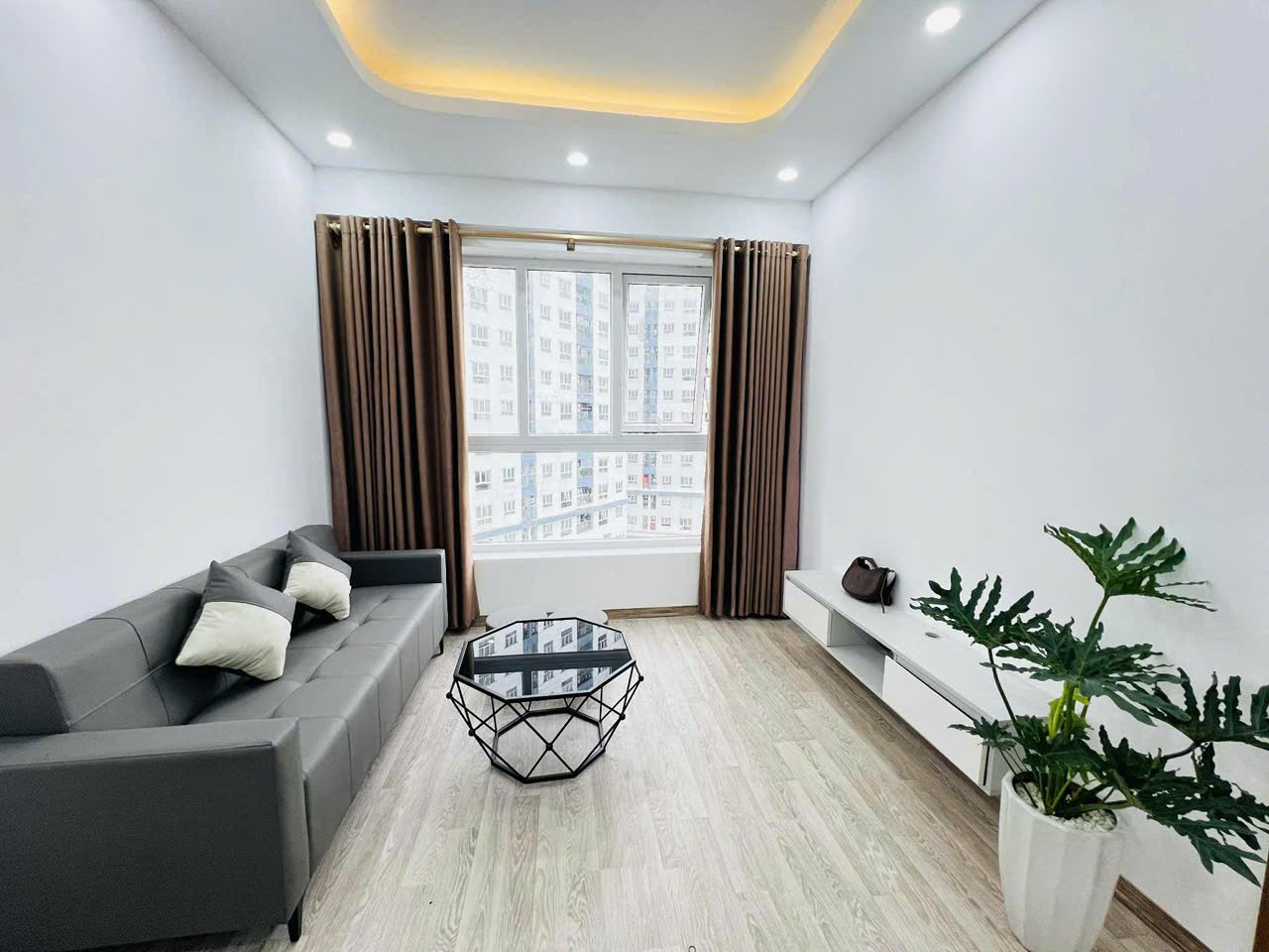 Chung cư Thanh Hà căn hộ 2 ngủ view hồ giá chỉ hơn 3 tỷ 2