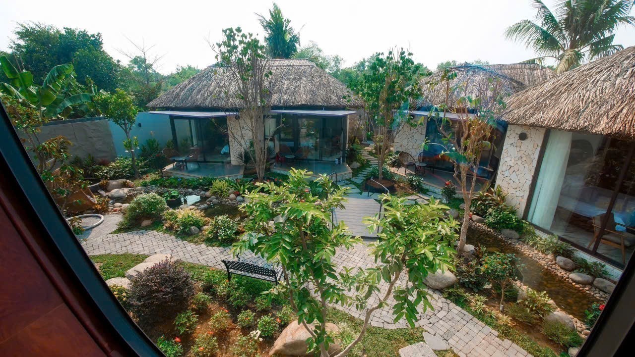 Cho thuê Biệt thự Quận 9, Hồ Chí Minh, Diện tích 1400m², Giá Thương lượng 28
