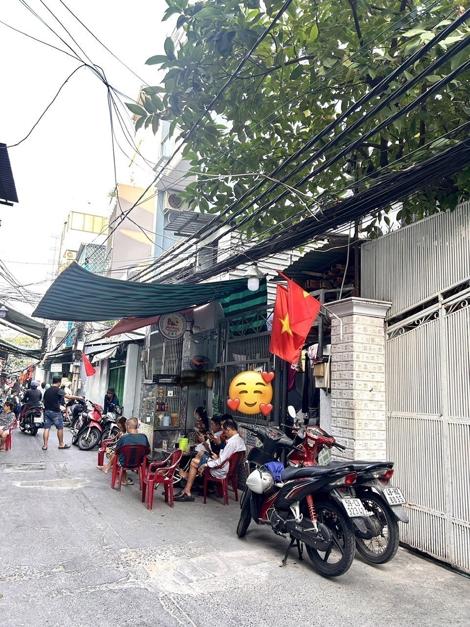 BÁN NHÀ NGON- MẶT TIỀN HẺM XE HƠI LÝ THUYẾT Đ. ĐOÀN VĂN BƠ- GẦN CHỢ 200 Đ.XÓM CHIẾU- TÔN ĐẢN- CÁCH 4