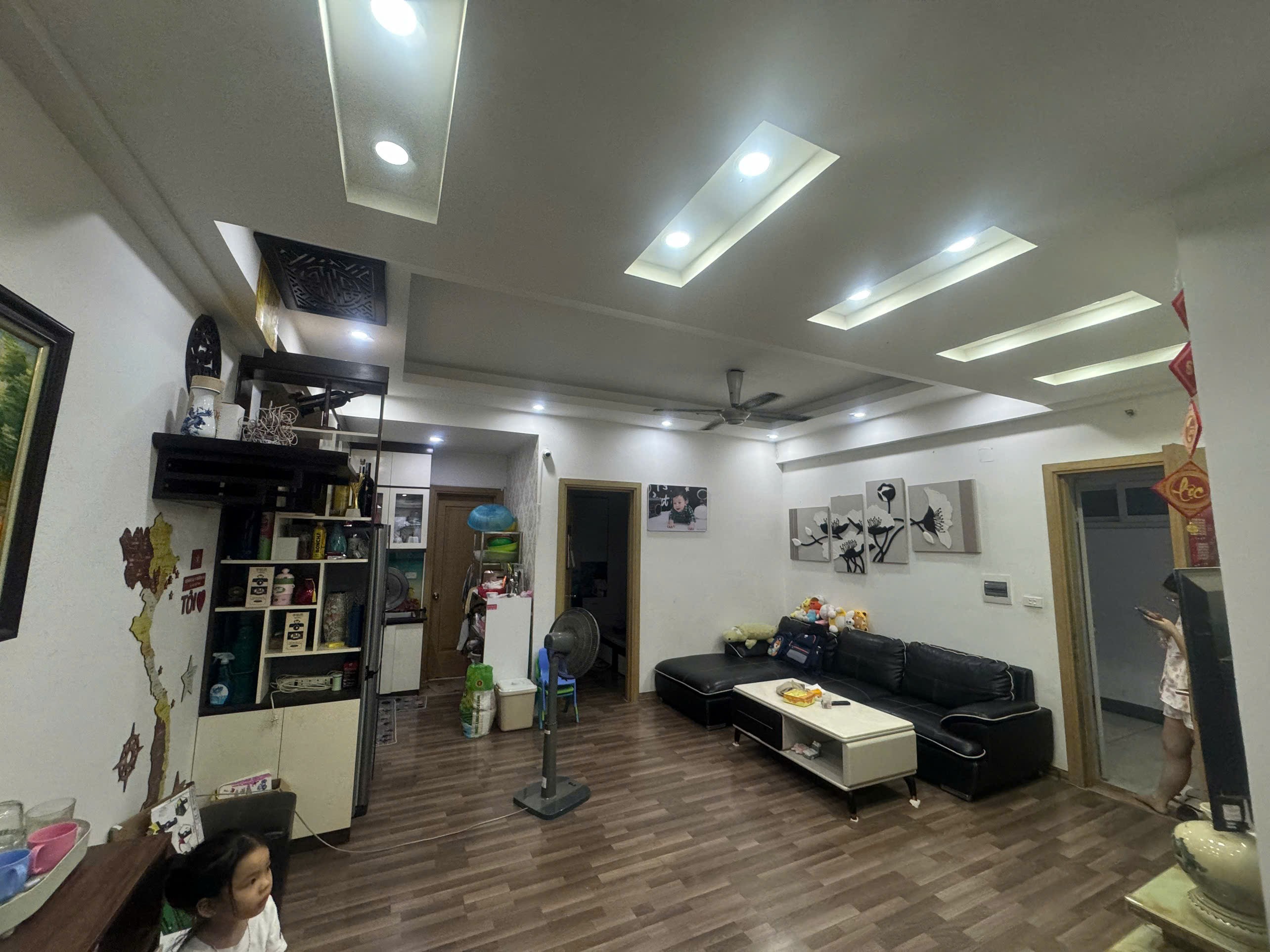 Cần bán gấp căn hộ chung cư 2Pn tại Thanh Hà-Hà Đông 4