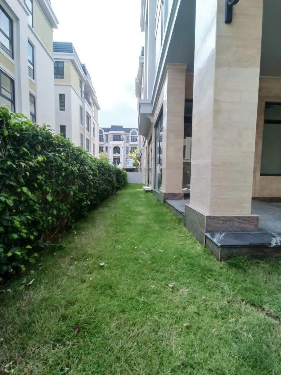 Cần bán Nhà mặt tiền Quận 9, Hồ Chí Minh, Diện tích 133m², Giá 23 Tỷ 4
