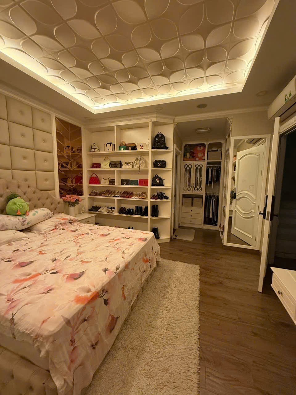 Cần bán Nhà mặt tiền Quận 9, Hồ Chí Minh, Diện tích 159m², Giá 022.5 Tỷ 7