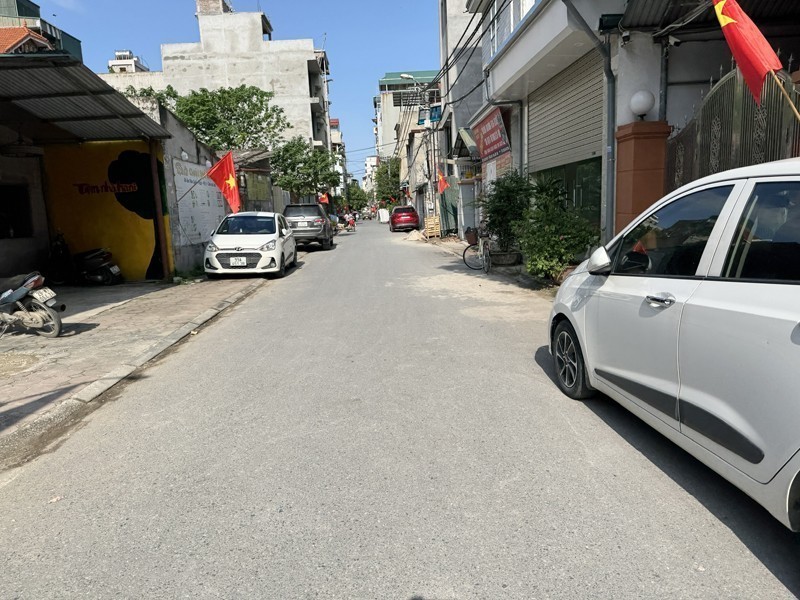 Bán Gấp Mặt Phố Cửu Việt 1: 100m2 Sát ĐH Nông Nghiệp - Vừa Ở Vừa Kinh Doanh Sầm Uất 2