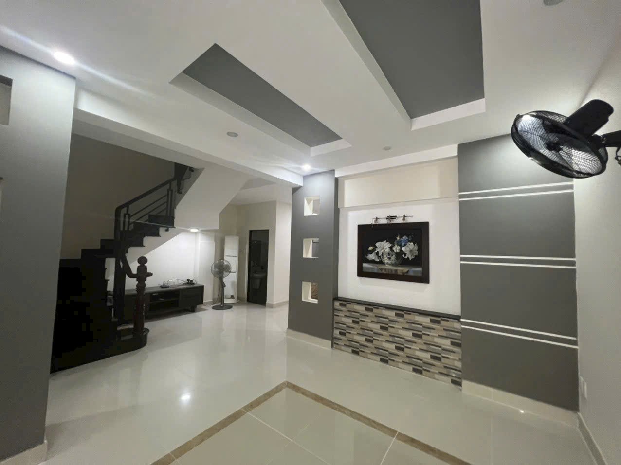 Cho thuê Nhà mặt tiền Phường Phước Long B, Quận 9, Diện tích 100m², Giá 16 Triệu/tháng 4