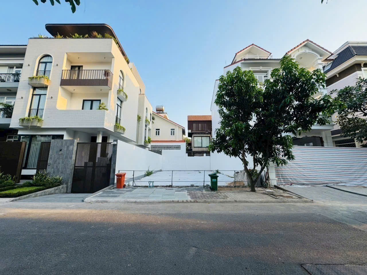 Cần bán Nhà mặt tiền Phường Thảo Điền, Quận 2, Diện tích 208m², Giá 65 Tỷ 2