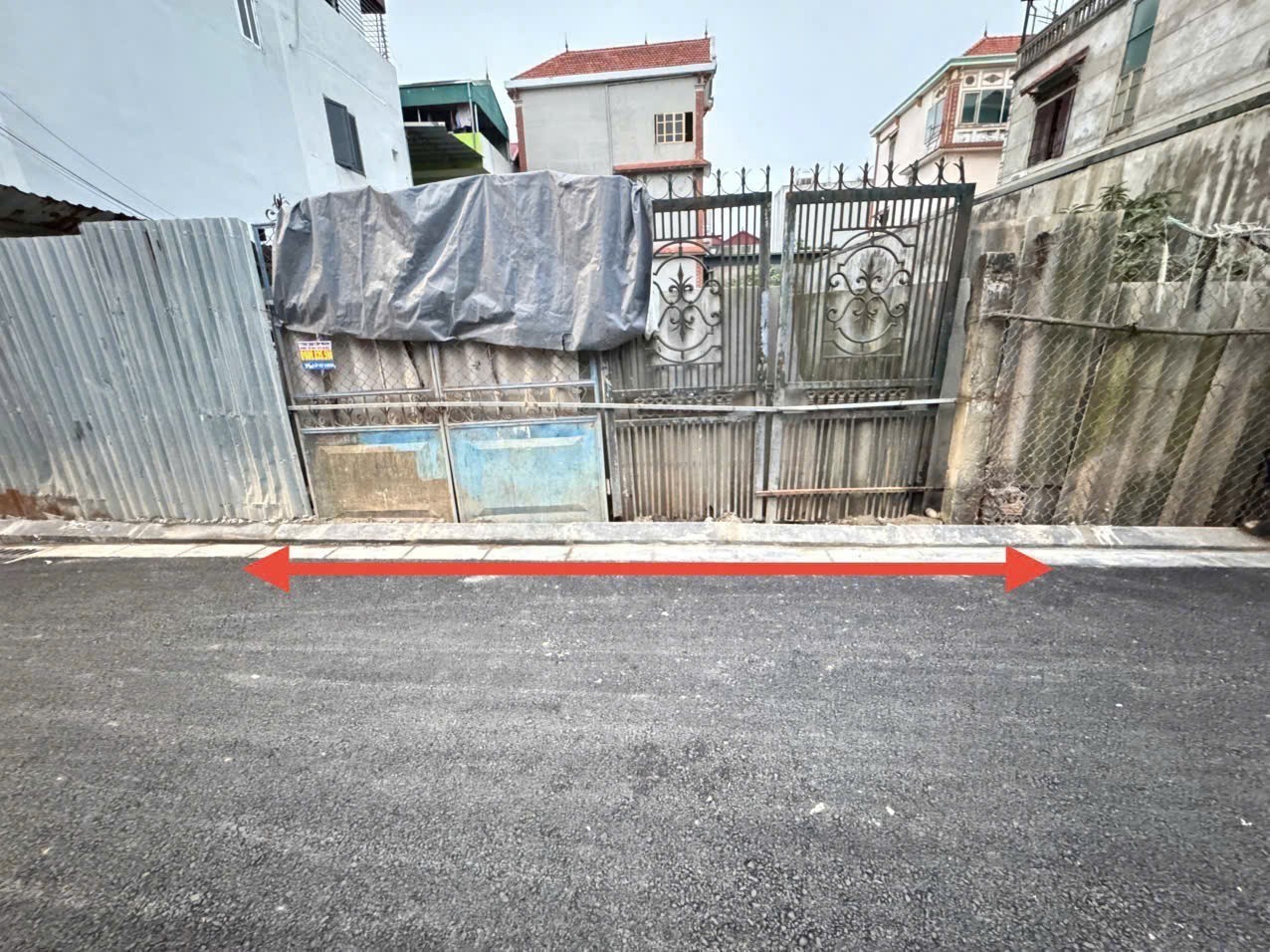 Bán 98m đất thôn Gia Tân - tổ 11, Quang Minh. Đường trải nhựa - trục chính làng 3