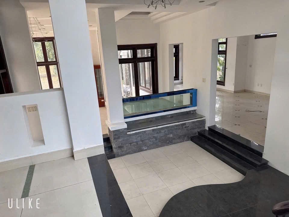Cho thuê Biệt thự Phường Phước Long A, Quận 9, Diện tích 1000m², Giá 100 Triệu/tháng 2