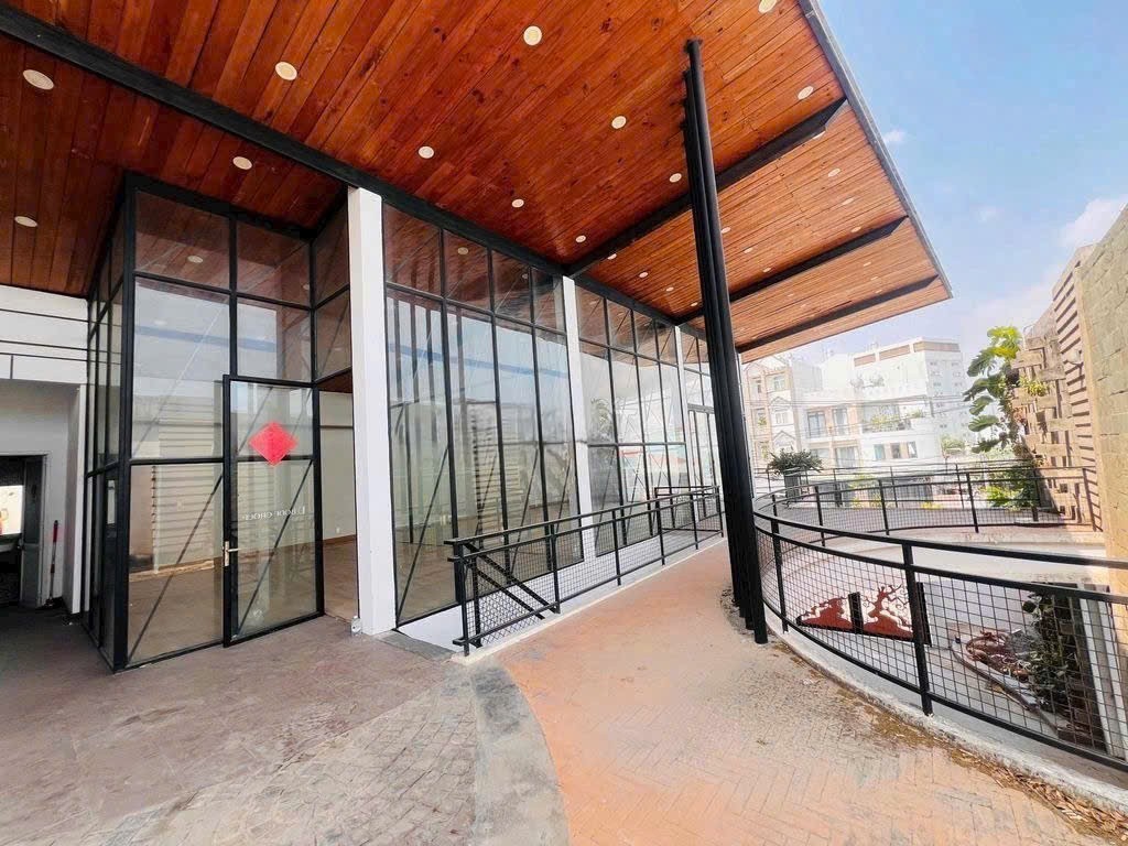 Cho thuê Nhà mặt tiền Phường Cát Lái, Quận 2, Diện tích 350m², Giá 70 Triệu/tháng 2