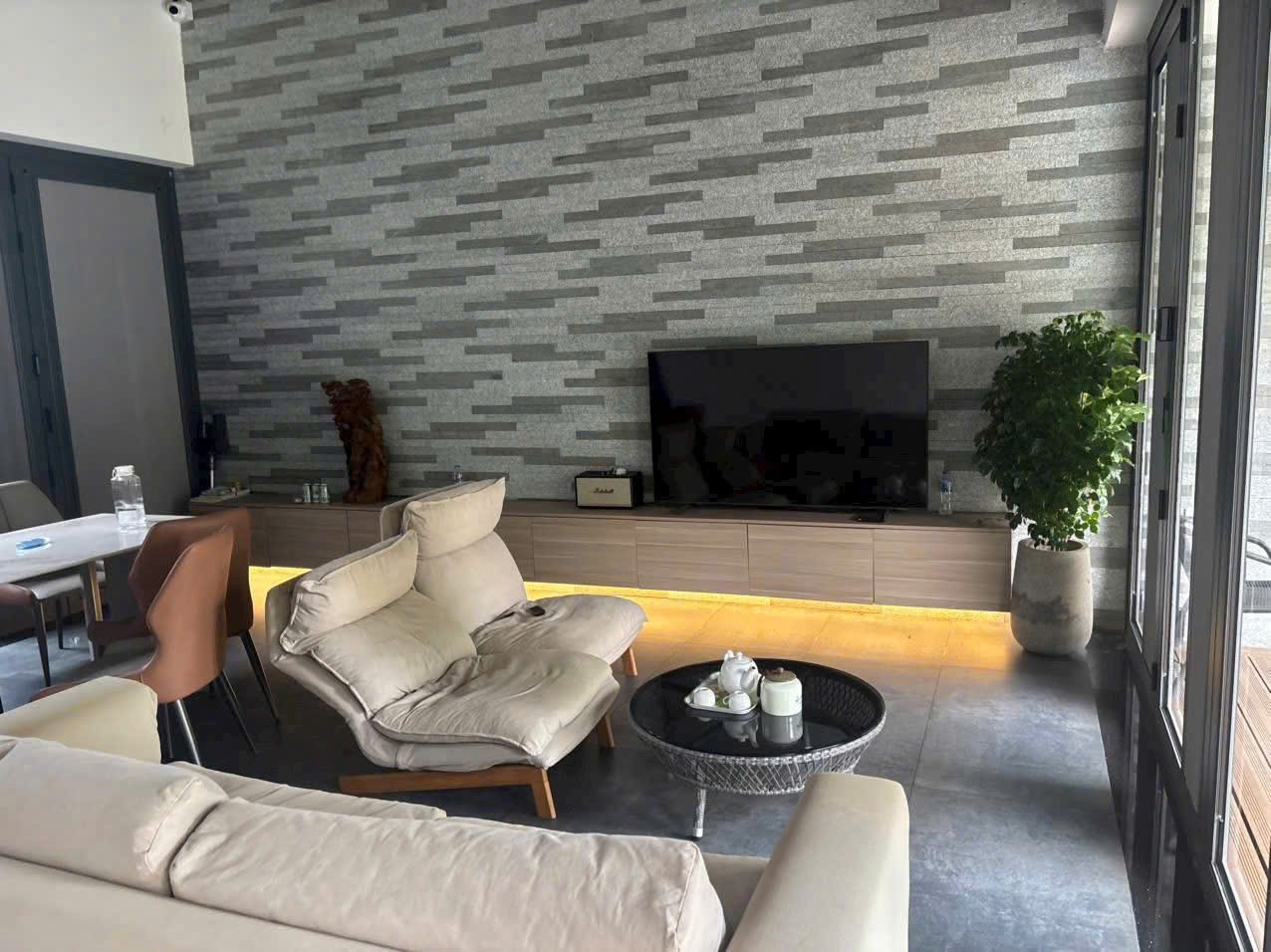 Cần bán Đất Phường Phước Long B, Quận 9, Diện tích 240m², Giá 24 Tỷ 2