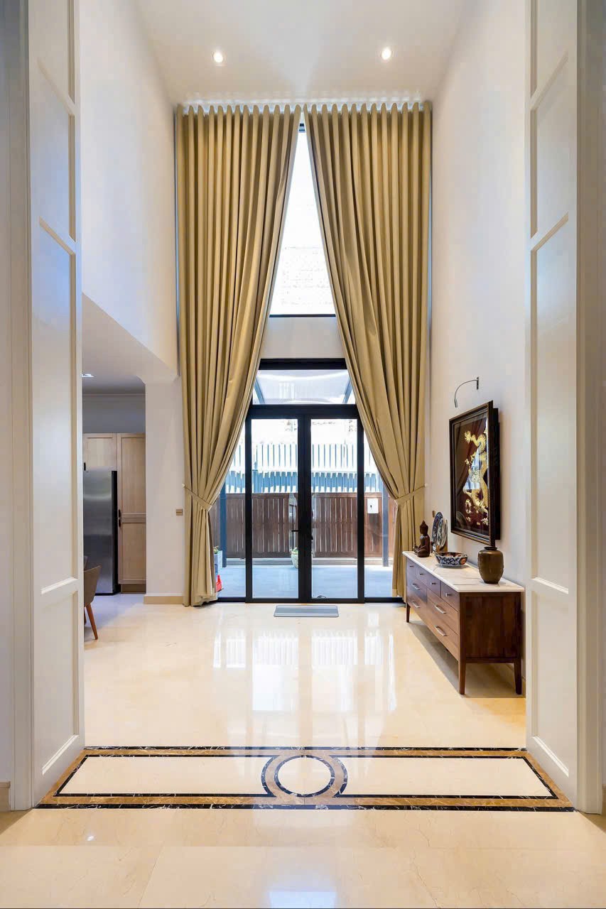 Cho thuê Biệt thự Phường Phú Mỹ, Quận 7, Diện tích 580m², Giá 500 Triệu/tháng