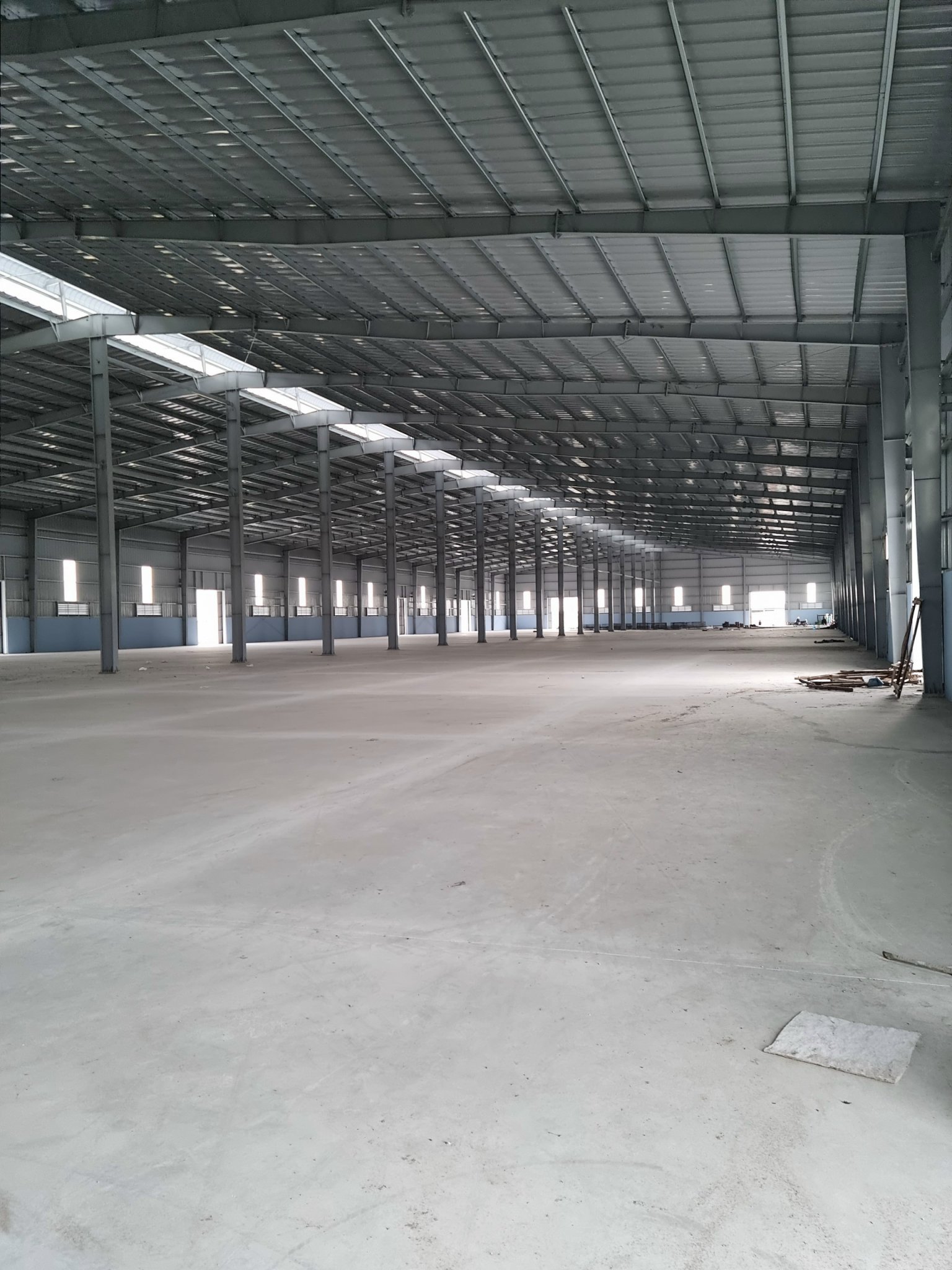 Cho thuê Kho - Nhà xưởng đường 206, Xã Chỉ Đạo, Diện tích 8500m², Giá 60 Nghìn/m²/tháng 2