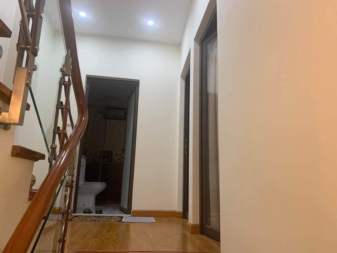 Cần bán Nhà ở, nhà cấp 4, nhà hẻm Phường Quan Hoa, Cầu Giấy, Diện tích 40m², Giá 8 Tỷ 3