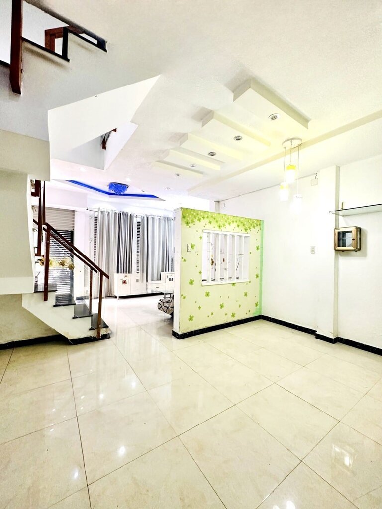 Nhà BTCT ngang 5 dài 8, hẻm oto quay đầu Gò Vấp, kinh doanh đỉnh chỉ nhỉnh 4 tỷ. 2