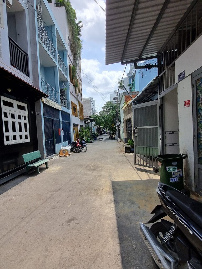 Nhà BTCT ngang 5 dài 8, hẻm oto quay đầu Gò Vấp, kinh doanh đỉnh chỉ nhỉnh 4 tỷ. 5
