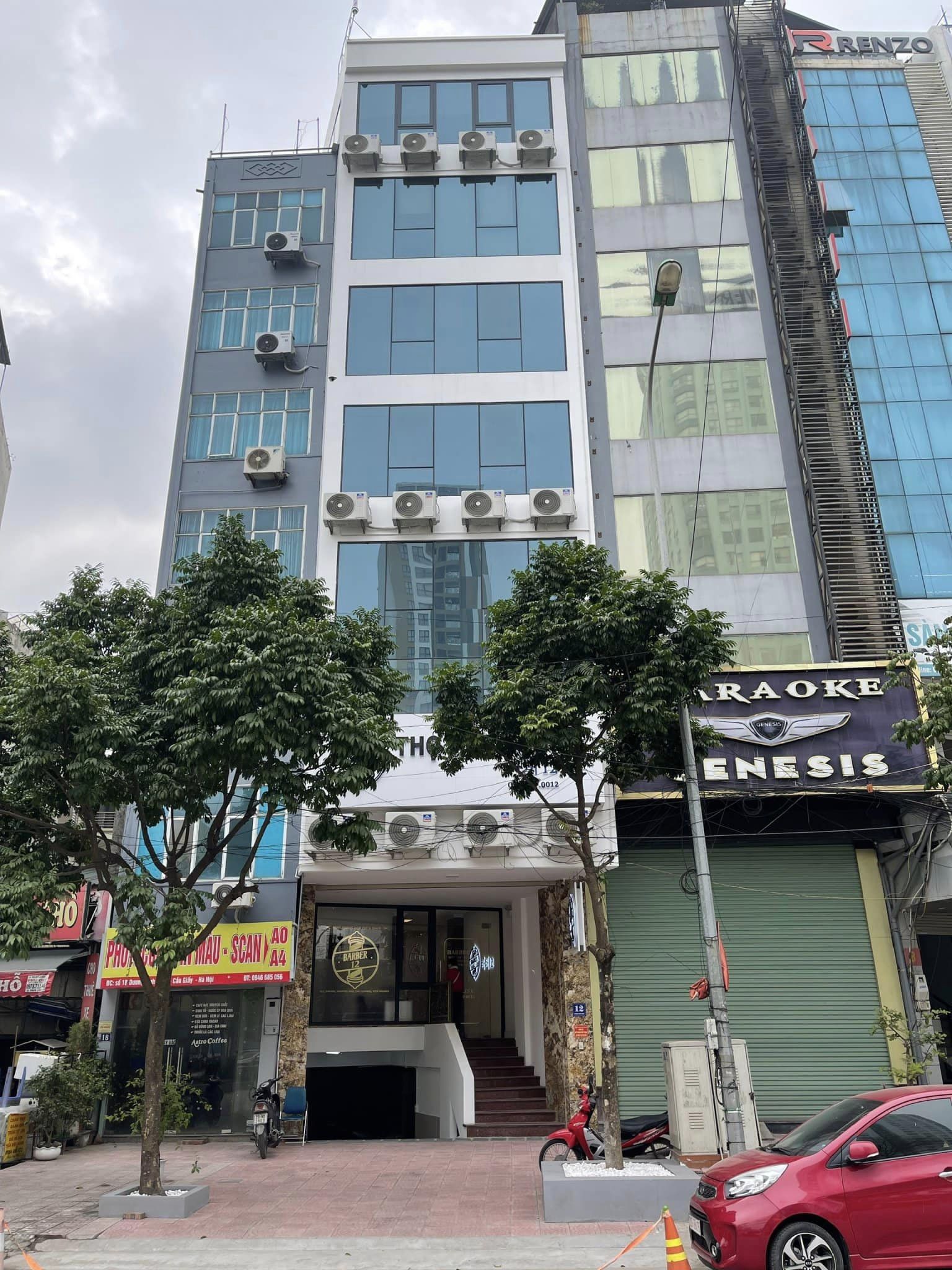 Bán nhà MP Dương Đình Nghệ - Cầu Giấy 110m x 8T kinh doanh, vỉa hè rộng thoáng, giá 62 tỷ 4