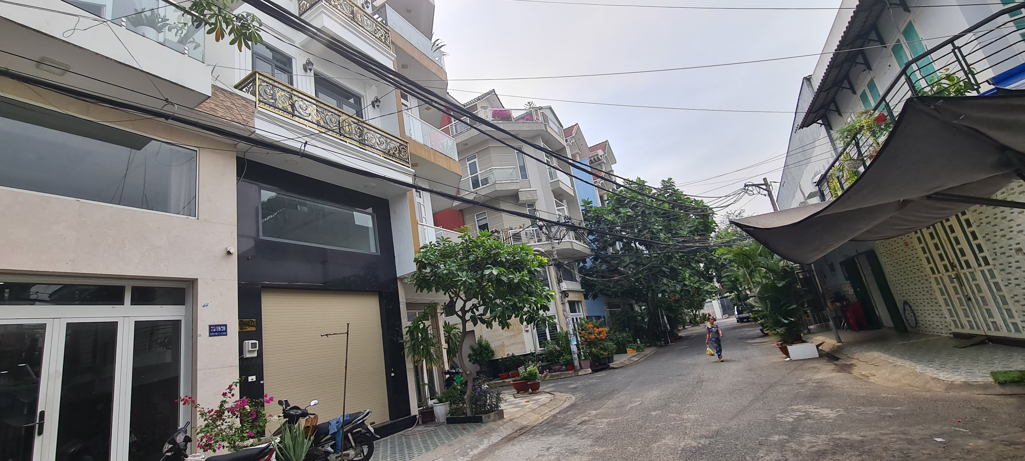 Cần bán Nhà mặt tiền đường Nguyễn Sỹ Sách, Phường 15, Diện tích 208m², Giá 9.4 Tỷ 6
