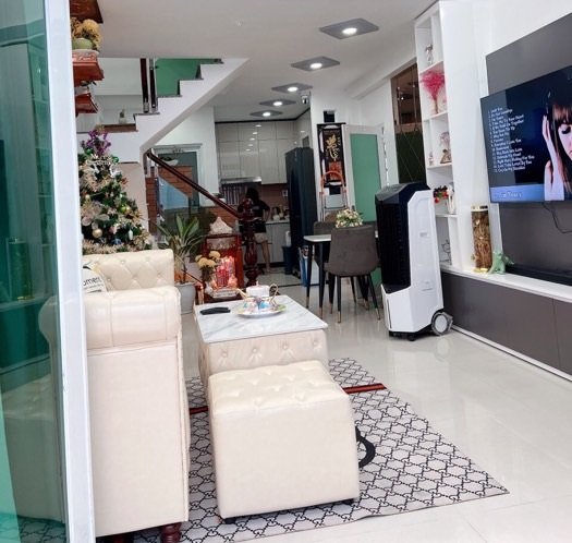 Nhà mới 35m2, 3 tầng, hẻm xe tải tránh, full nội thất Gò Vấp chỉ tròn 3 tỷ. 2