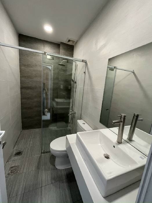 Nhà 66m2 - 4 tầng - oto vào nhà - kinh doanh đỉnh - Gò Vấp - tròn 6 tỷ thương lượng 5