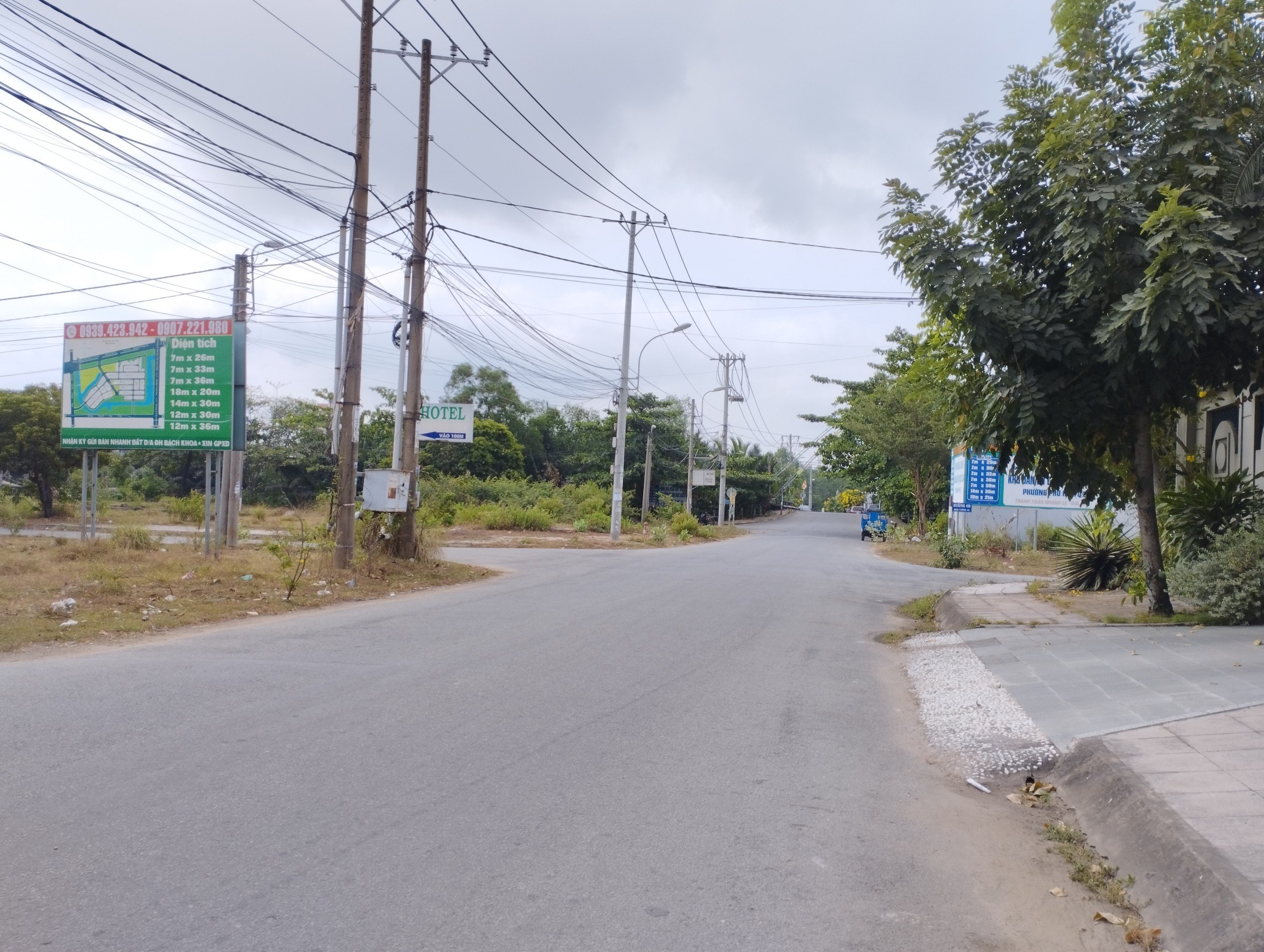 Bán nhanh nền đất trục chính DT 360m2, thông ra Nguyễn Duy Trinh tại Đại học Bách khoa quận 9 1
