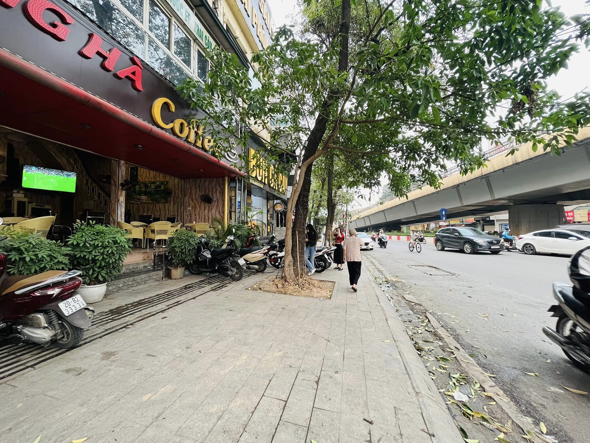 Cần bán Nhà mặt tiền đường Nguyễn Chí Thanh, Phường Láng Hạ, Diện tích 62m², Giá 23.8 Tỷ 2