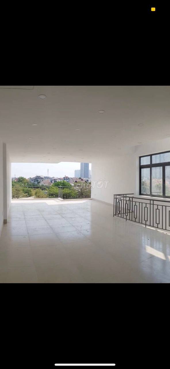 Tòa nhà Văn Phòng Thảo Điền 420m2, 1trệt 5 lầu, hầm, khu tiện nghi, đông đúc, còn mới 2