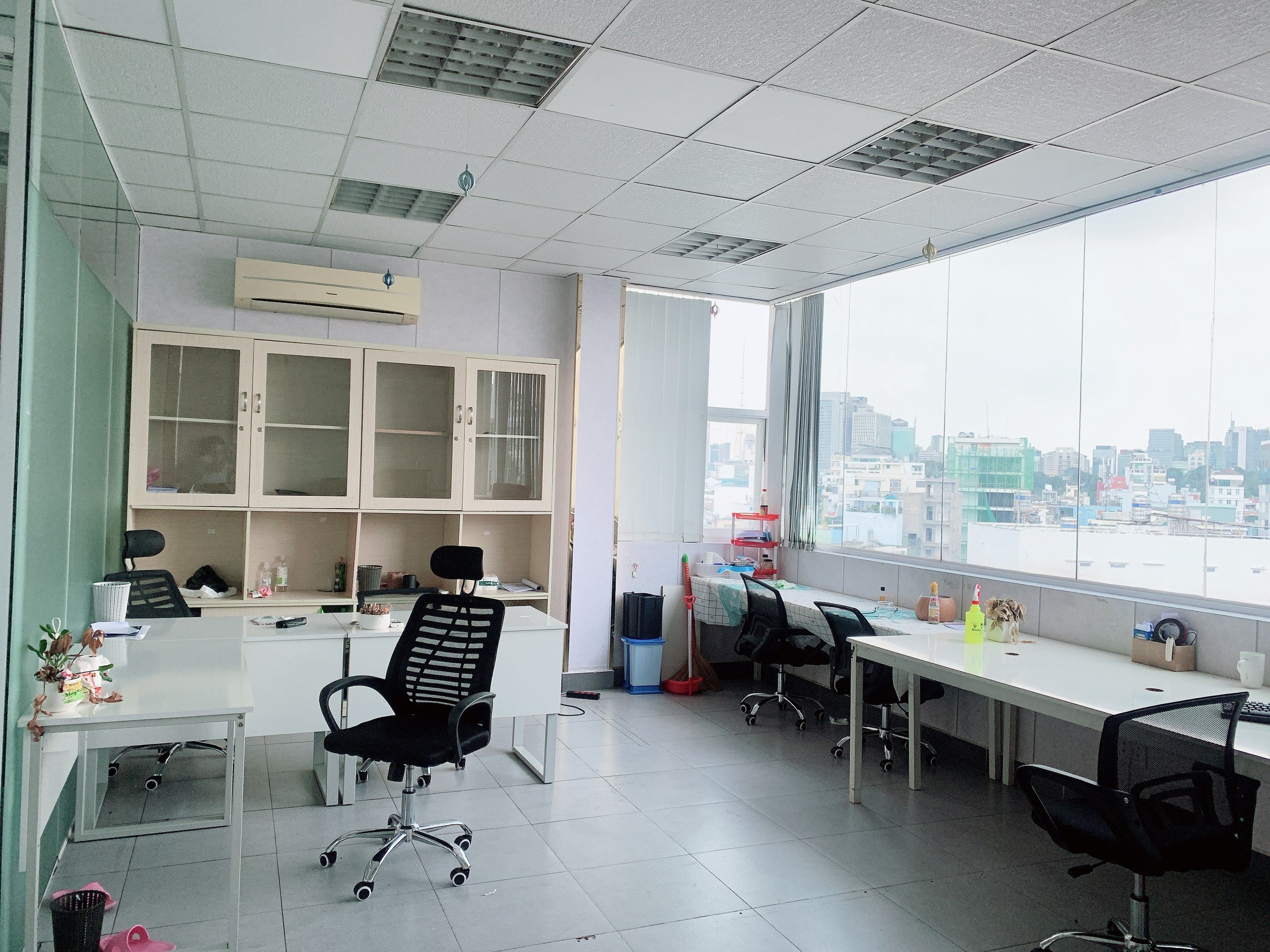 Cho thuê văn phòng giá tốt nhất Hà Nội- Tòa nhà Hoa Đào IDMC Lạc Long Quân 5