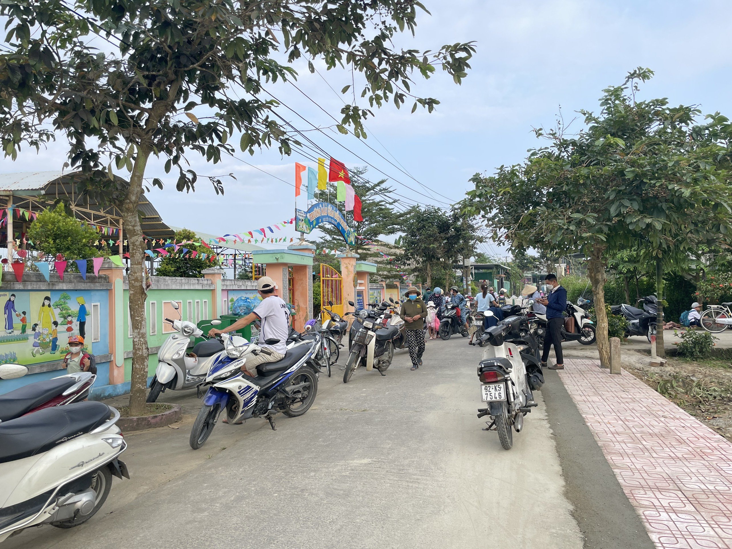 Đất Điện Bàn ven Đà Nẵng giá rẻ, gần trường học, UBND, bán bao sổ  LH: 0918852552