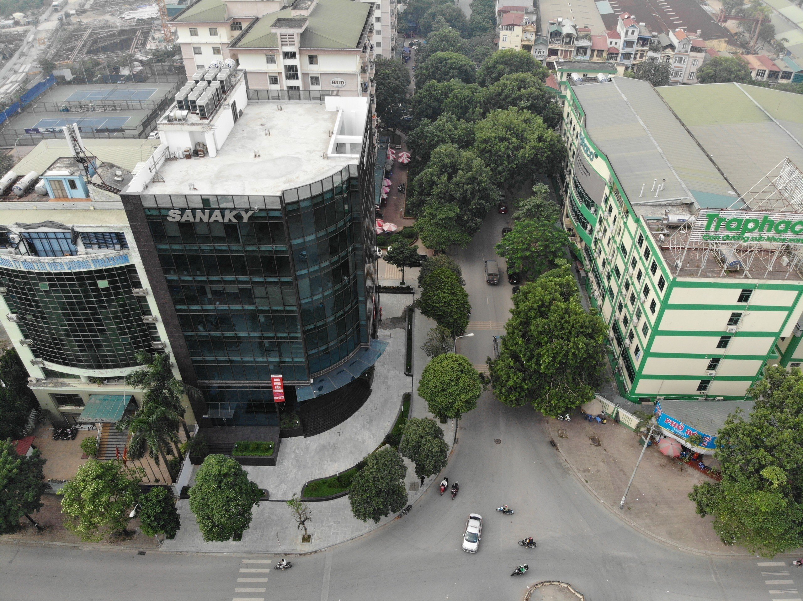 Cho thuê Văn phòng đường Trần Thủ Độ, Phường Hoàng Liệt, Diện tích 400m², Giá Thương lượng 2