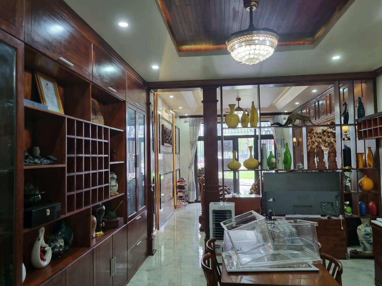 Cần bán Nhà mặt tiền đường Nguyễn Chí Thanh, Phường  Hải Châu I, Diện tích 89m², Giá Thương lượng