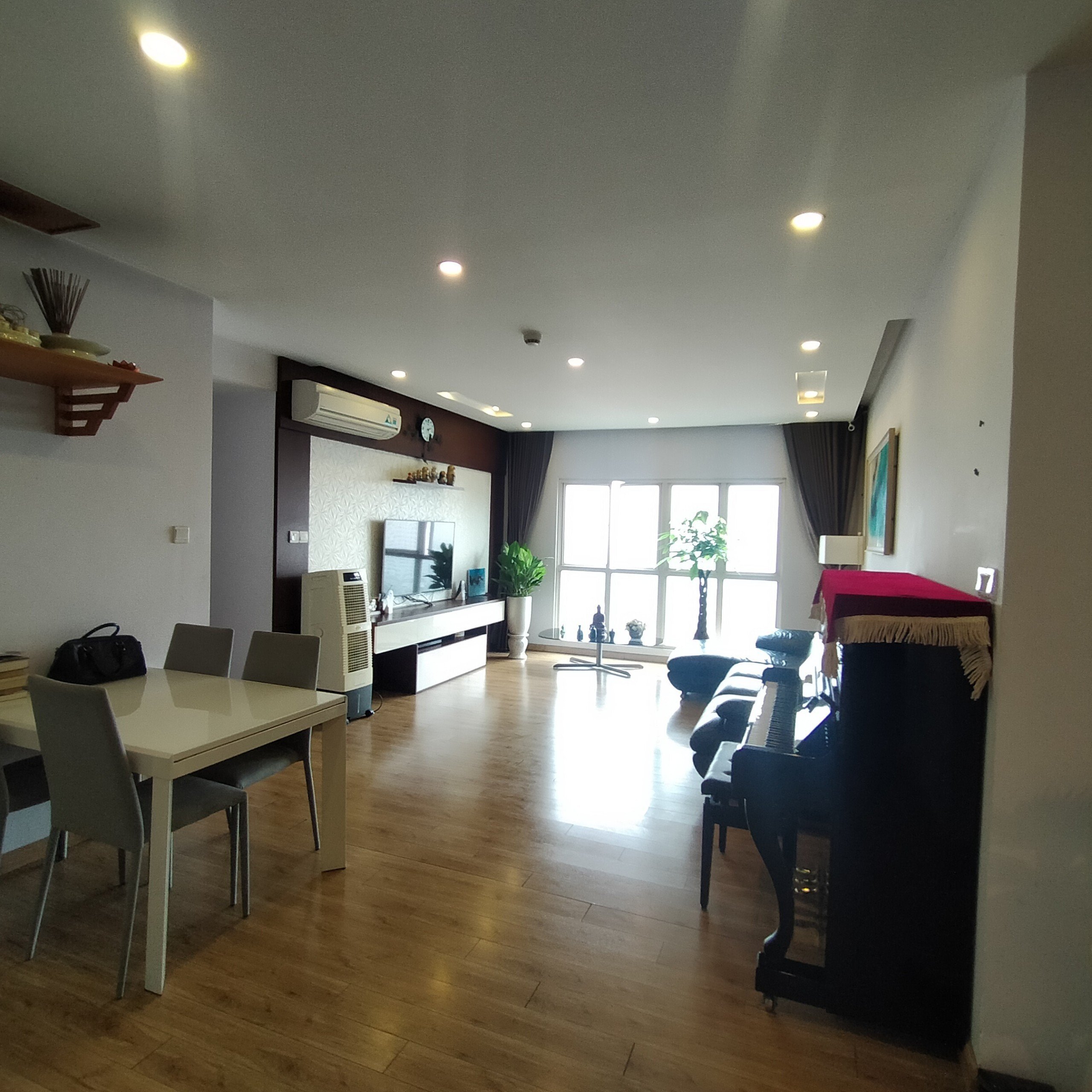 Bán rất gấp căn Mulberry Lane, tòa A, căn 3PN, bán full đồ, Đông Tứ Mệnh, view biệt thự. 2