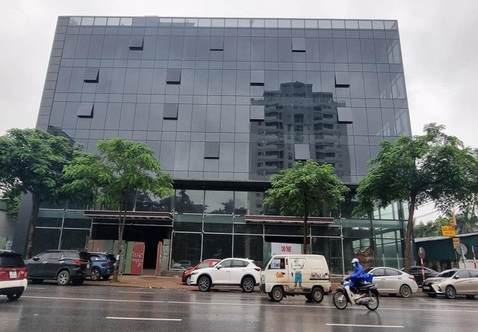 Cho thuê 1000m2 sàn VP tòa nhà Luxury Office 99 Võ Chí Công, Tây Hồ giá chỉ 212k/m2/tháng 1