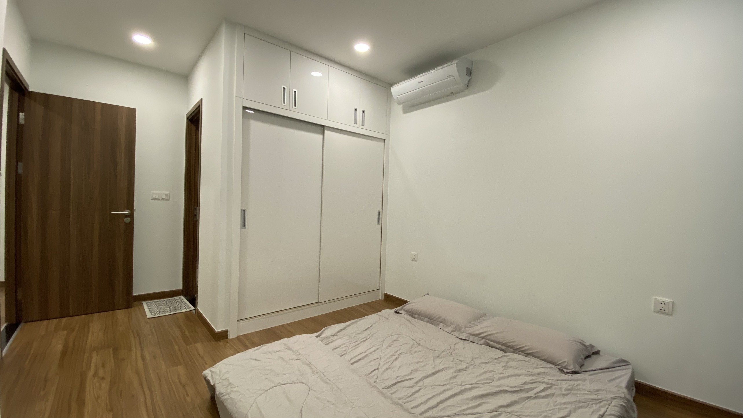 Cho thuê Căn hộ chung cư  3 phòng ngủ dự án Eco Green Sài Gòn, Diện tích 90m², Giá Thương lượng 5