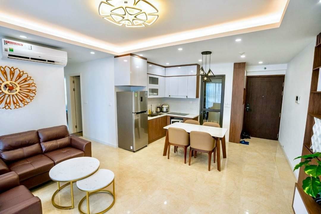 Bán căn hộ 3PN Vinhomes D’capitale, DT 90m2, toà C1 tầng 14 - view đẹp, giá 5.8 tỷ. LH 036.697.6888 3