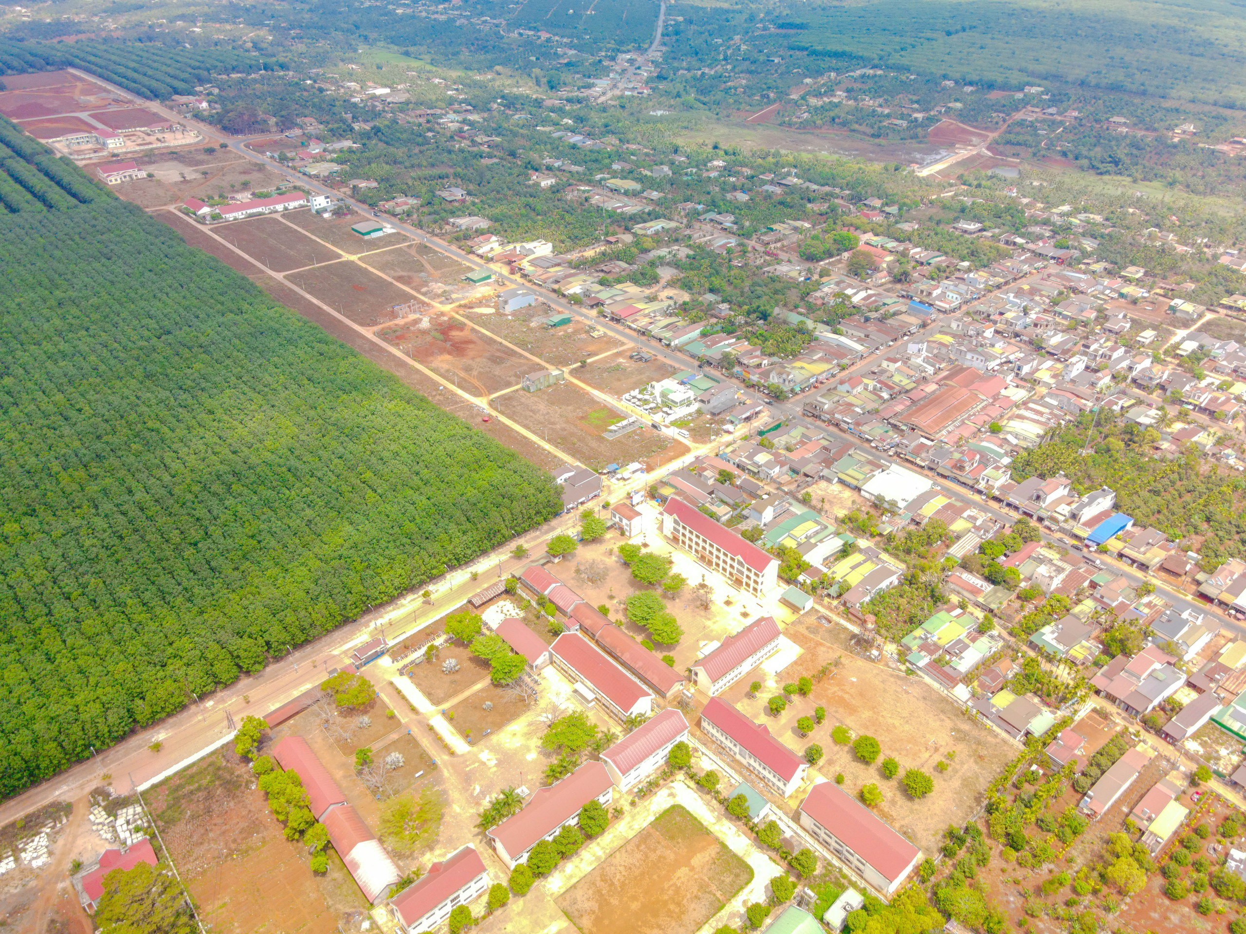 Bán Nhanh Đất Khu Bàn Cờ Phú Lộc - Kế Ủy Ban Và Chợ Phú Lộc