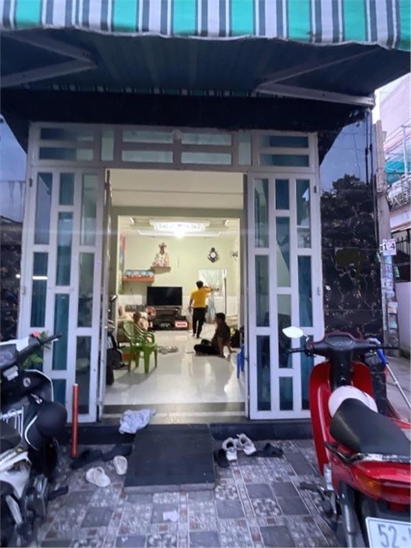 Bán nhà MTKD gần đường 18D, gần chợ Gò Xoài, Bình Tân, 55m2 2tầng, 4x16, giá 3tỷ1 1