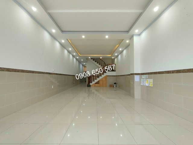 Cho thuê Nhà mặt tiền đường Trường Chinh, Phường Phú Mỹ, Diện tích 125m², Giá Thương lượng 2