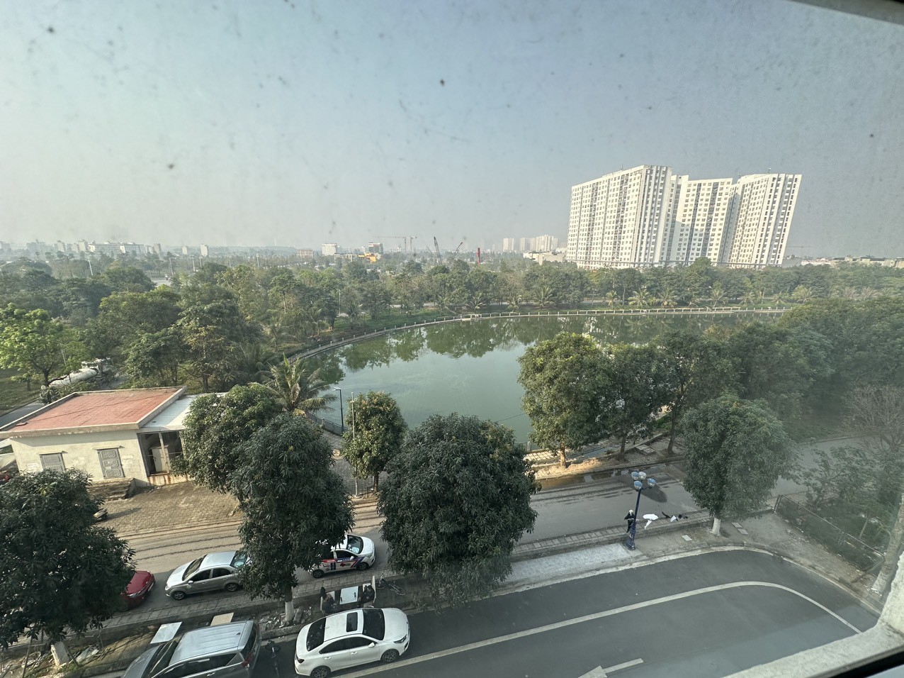 Cần bán gấp căn hộ chung cư 68m hướng Nam, view Hồ tại KDT Thanh Hà Hà Đông 5