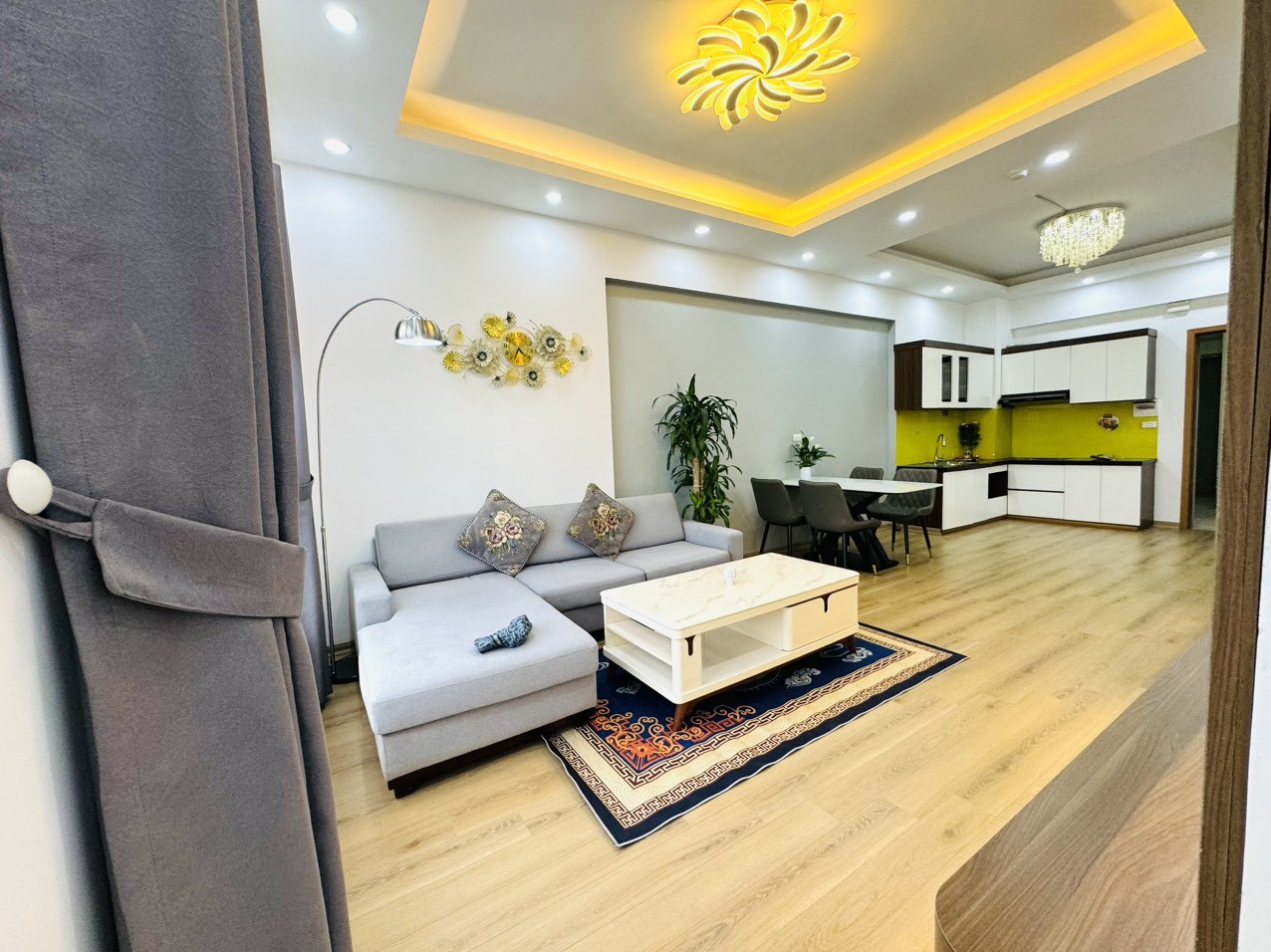 Cần bán căn hộ chung cư 2PN, view thoáng full nội thất mới tại KDT Thanh Hà Cienco 5 5