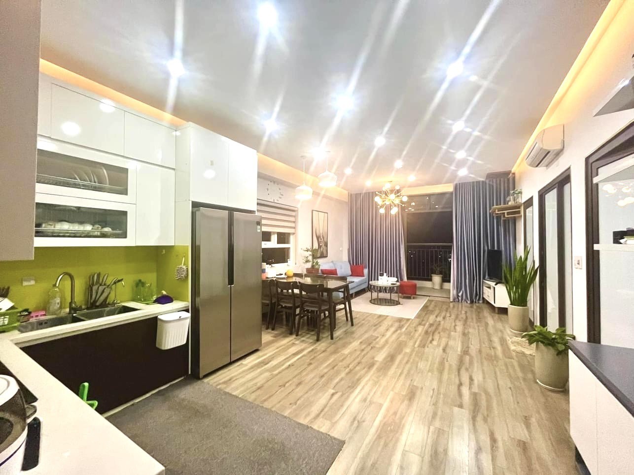 Chính chủ gửi bán căn hộ góc 80m view Hồ, full nội thất mới tại KDT Thanh Hà Hà Nội 3