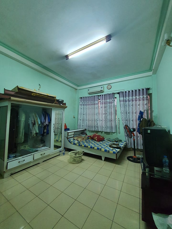 Bán nhà HXH Tân Sơn Nhì TP 4x13m2 đúc 3.5 tấm nhà kiên cố giá chỉ 5tỷxx 5